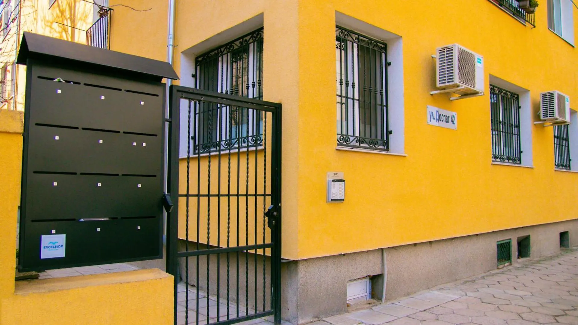 Apartamento Spacious 1 Bed Flat Near Vitosha Blvd Sófia