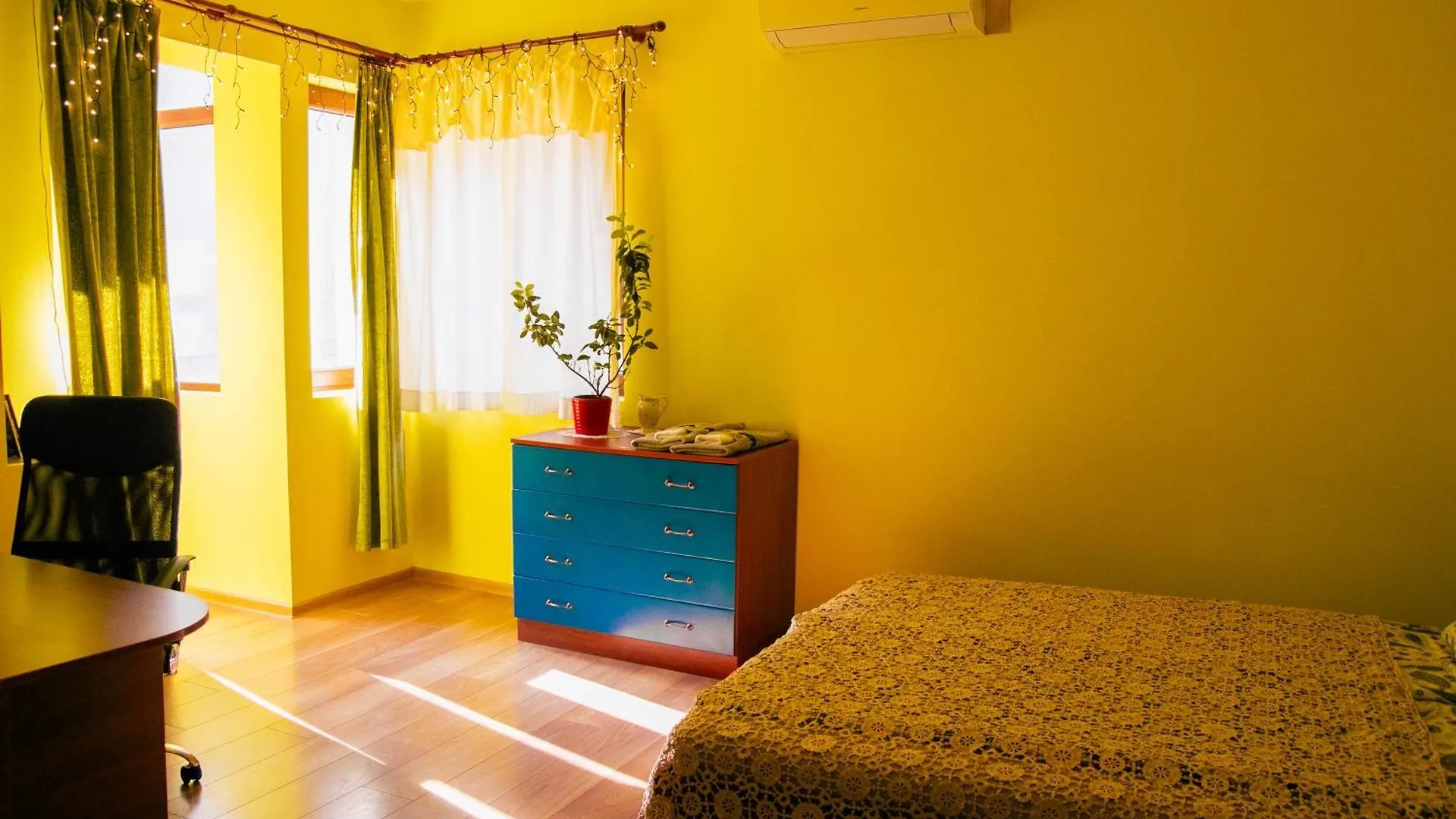 Apartamento Spacious 1 Bed Flat Near Vitosha Blvd Sófia