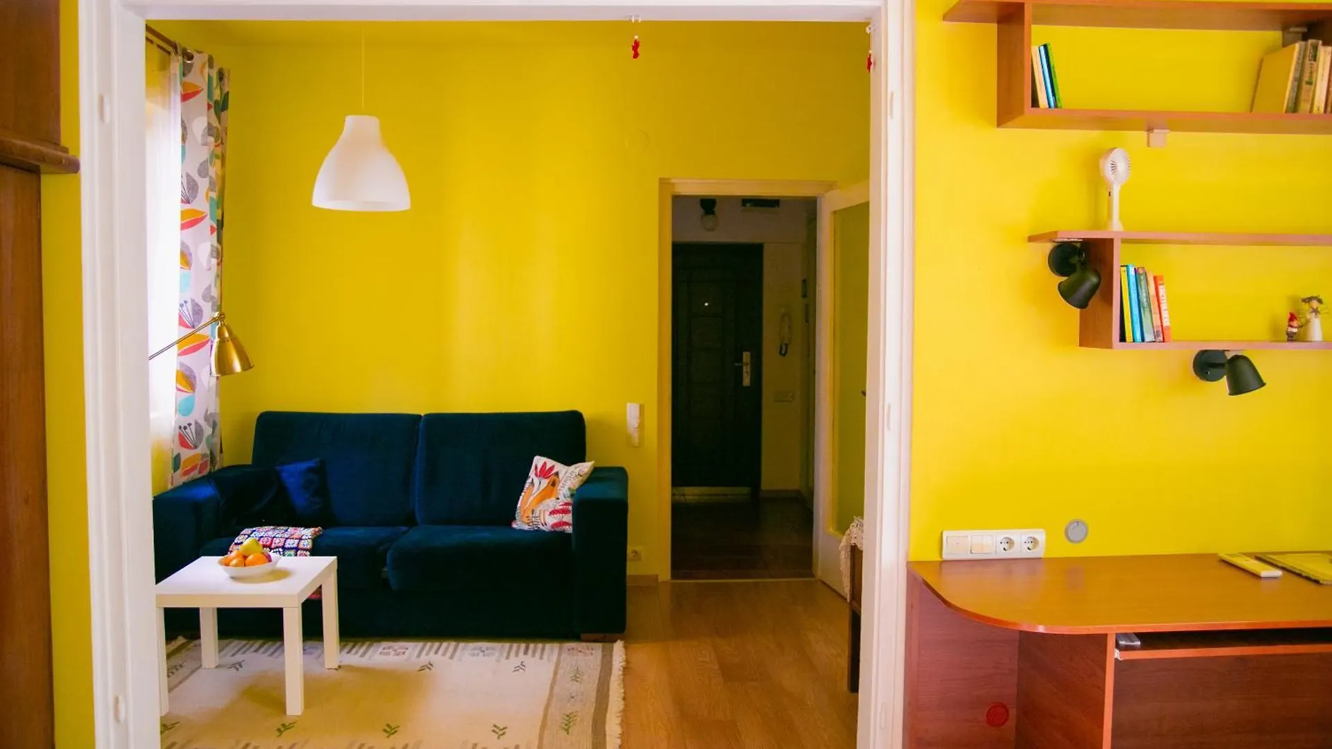 Apartamento Spacious 1 Bed Flat Near Vitosha Blvd Sófia