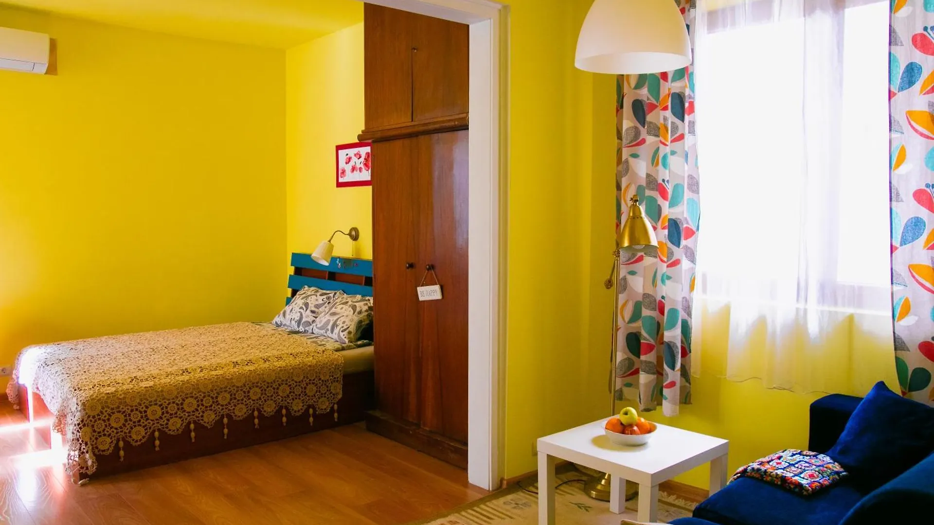 Spacious 1 Bed Flat Near Vitosha Blvd Sófia 0*,